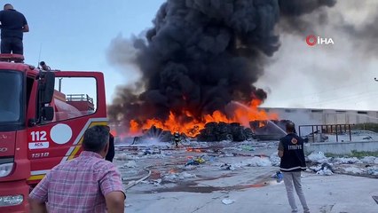 Aksaray'da geri dönüşüm tesisinde yangın! Fenalık geçiren 3 itfaiye eri hastaneye kaldırıldı