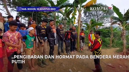 Aksi Komunitas Trail Bawa Bendara Merah Putih ke Puncak Bukit Cigudeg