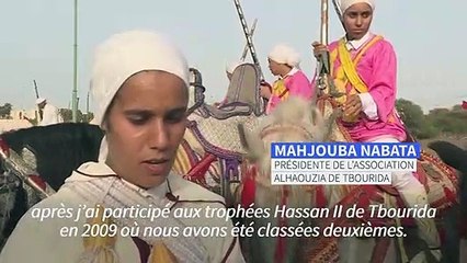 Des femmes exécutent la "Tbourida", l'art équestre marocain