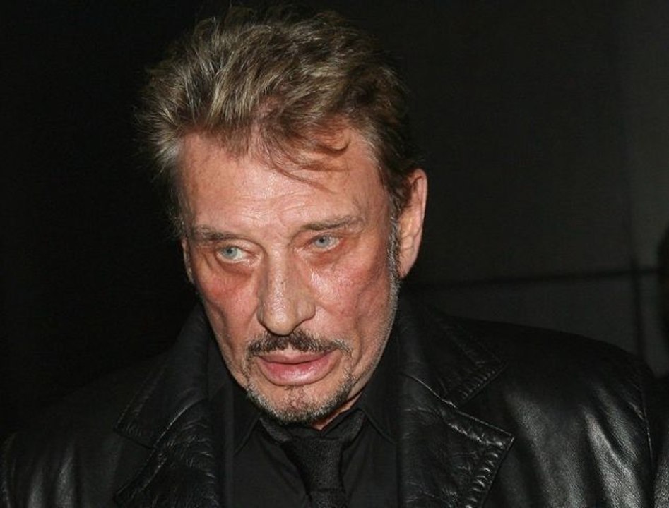 “Je me la ferais bien” : ce jour où Johnny Hallyday a dérapé devant un membre de la famille de Sylvie Vartan