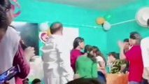 शेखपुरा: स्कूल में अश्लील गानों पर टीचर ने बच्चों के साथ किया डांस, वीडियो वायरल