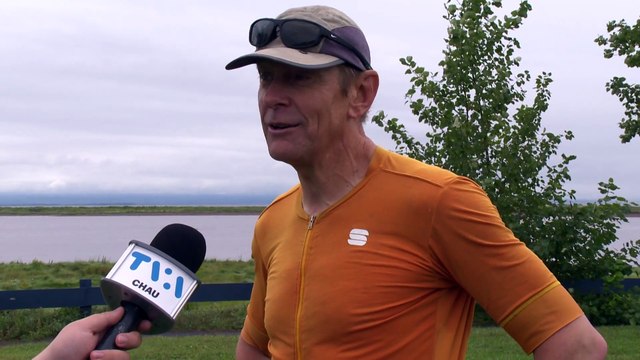 Deux Acadiens au pays de Justin