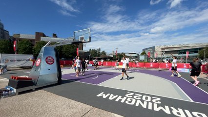 Basketball tournament begins on purpose built court in heart of Liverpool city centre