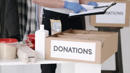 Hand to Hand by Mathieu Sbai A Transparency Centric Charity Organization (1)