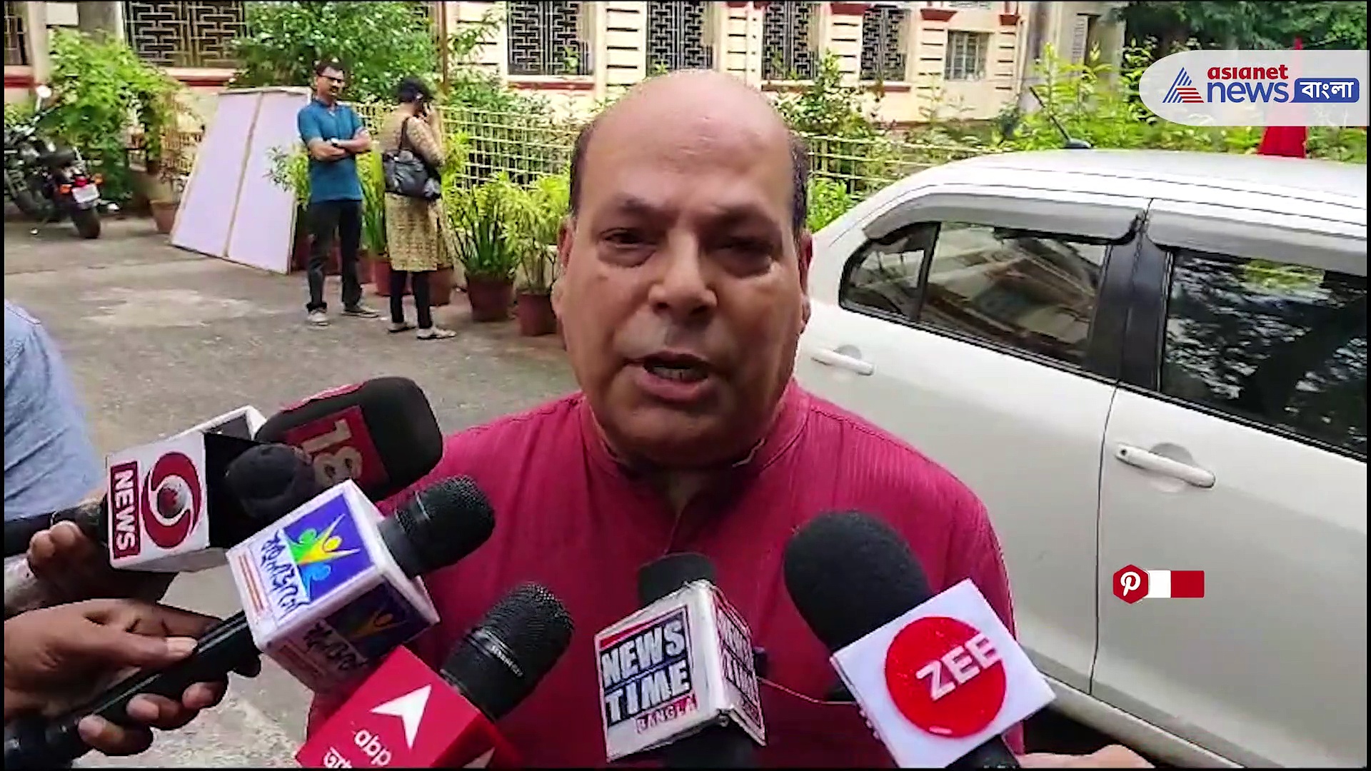 'যাদবপুর নিয়ে রাজ্যপালের বৈঠক আইন বিরুদ্ধ ও অবৈধ' প্রতিক্রিয়া ওমপ্রকাশের