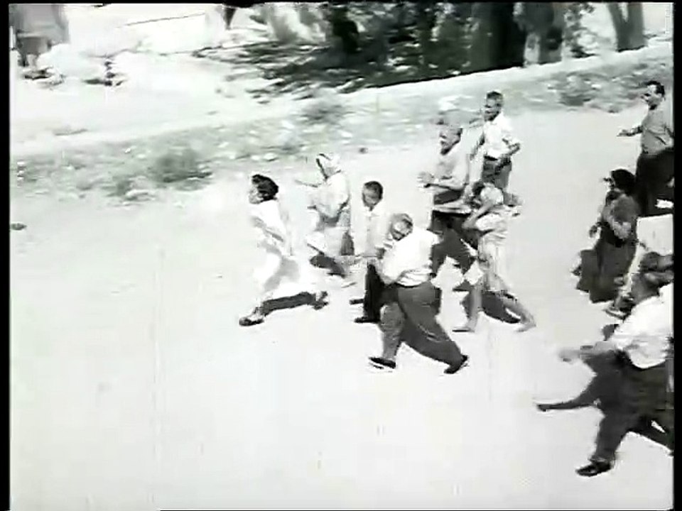 ΤΟ ΠΡΟΠΟ ΚΑΙ ΤΑ ΜΠΟΥΖΟΥΚΙΑ - 1968 - DVDRip - 72...