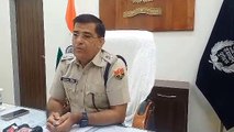 सहड़ के ज्वैलर्स को गोली मारकर रुपए लूटने के आरोपी ने खुद को मारी गोली