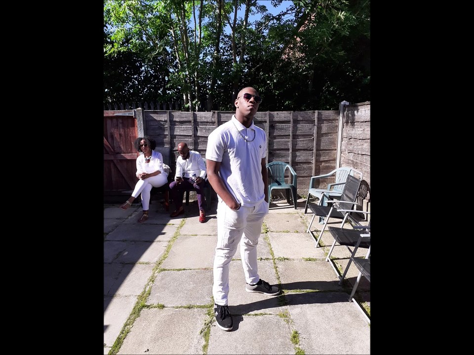 Warren Ndoua Chicken Pop