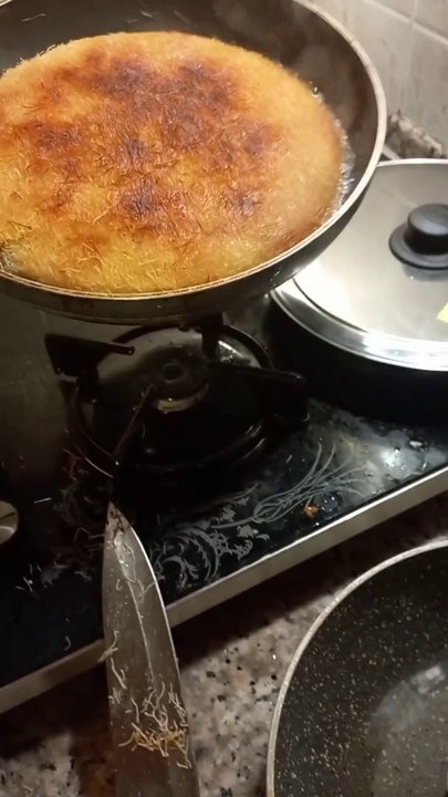 Cooking Turkish Künefe