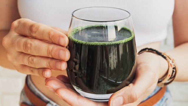 Why You Should Be Adding Spirulina to Your Smoothies (and So Much More)
