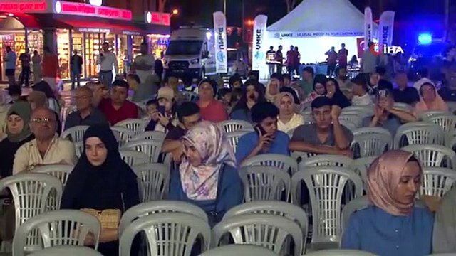 Un programme de commémoration a été organisé à l'occasion du 24e anniversaire du tremblement de terre du 17 août 1999 à Marmara.