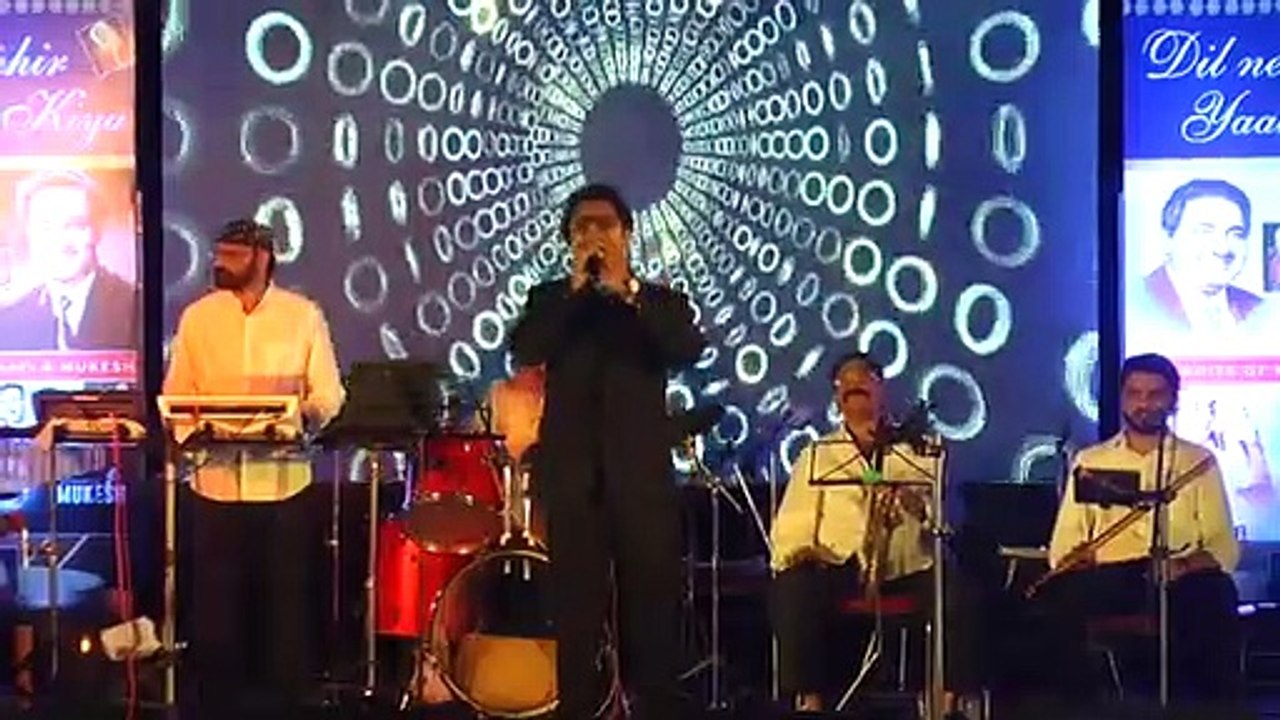 Rang Aur Noor Ki Barat Kise Pesh Karu | Rafi Ki Yaden | Ashish Srivastava Live Cover Evergreen Song