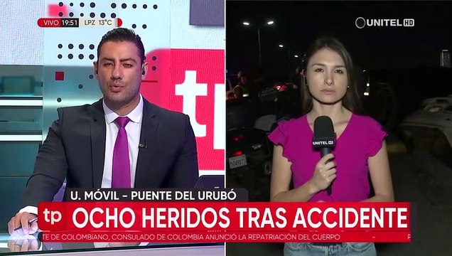 Vehículo queda colgando del puente al Urubó tras aparatoso accidente