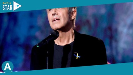 Malgré cette terrible situation     Julien Clerc a pris sa décision pour son concert, après la mo