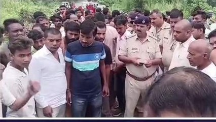 बड़ी घटना: बेखौफ बदमाशों ने पढ़ने जा रहे 10 वीं के छात्र को मारी गोली, दर्दनाक मौत