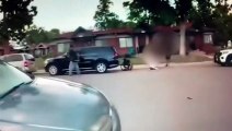 Poliziotta scambia un pennarello per un coltello e uccide un uomo davanti alla famiglia 00:19