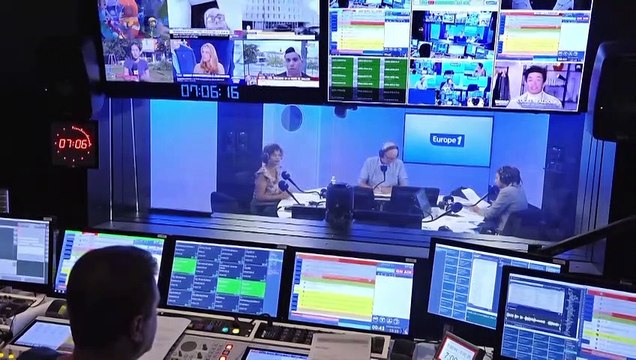 À Bormes-les-Mimosas, un premier discours d'Emmanuel Macron avant la rentrée politique