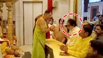 Amitabh Bachchan Visits Siddhivinayak Mandir
