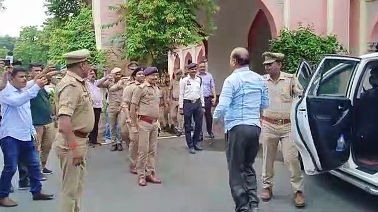 Asad encounter असद-गुलाम एनकाउंटर की एक बार फिर जांच शुरू, झांसी पहुंची टीम