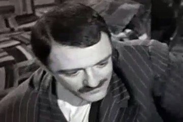 The Addams Family Season 1 Episode 19 The Addams Family Splurges
