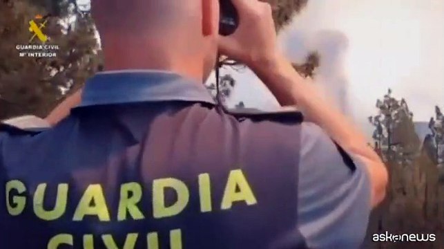 Spagna, a Tenerife gli incendi sono fuori controllo