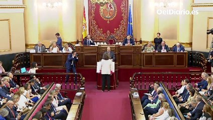 Carla Antonelli promete su cargo como senadora "contra los discursos de odio, la LGTBIfobia y la transfobia"