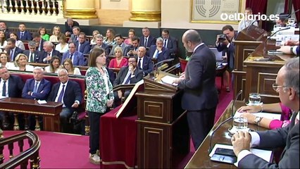 Los senadores independentistas prometen su cargo por la autodeterminación y la amnistía