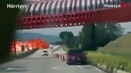 Malezya’da özel jet otoyola düştü: 10 ölü