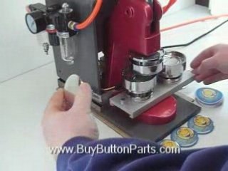 New Automatic Button Maker