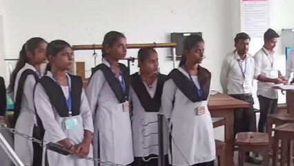 मुंगेर: राजकीय पॉलिटेक्निक कॉलेज का DM ने किया निरीक्षण, छात्र-छात्राओं से किए सवाल