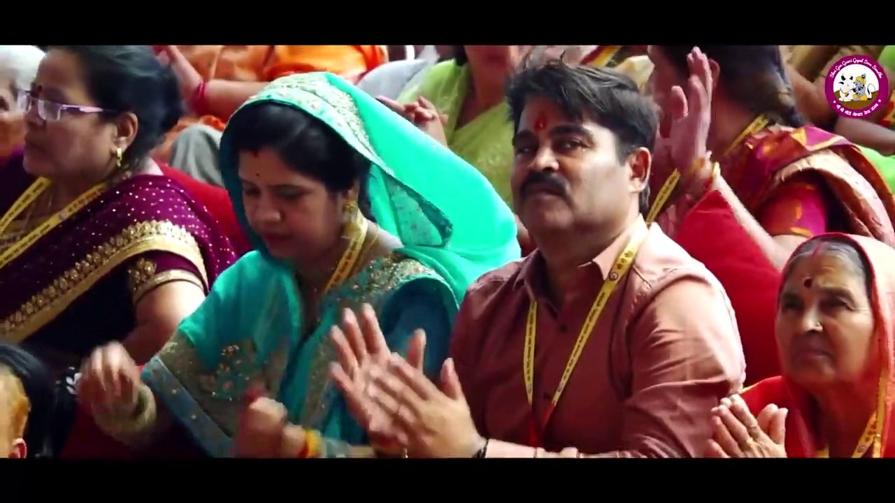 आज जरूर सुनें देश भक्ति से भरपूर ये भजन महाराज जी की आवाज में। सुनकर रोंगटे खडे हो जाएंगे #15august