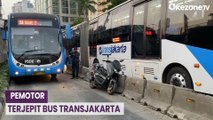 Terobos Busway, Pemotor Terjepit Bus Transjakarta