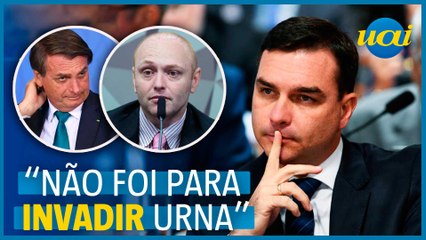 Flávio explica encontro de Bolsonaro com Delgatti