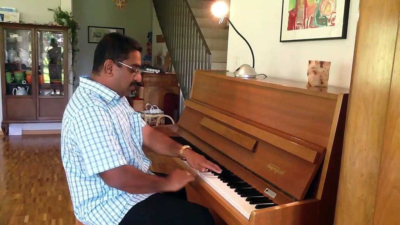 பாடல் - ஆராதனை நாயகன் நீரே Tamil Christian Song by Suresh