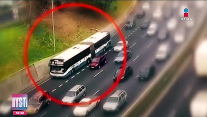 Por fallas, autobús se incendia en plena vía