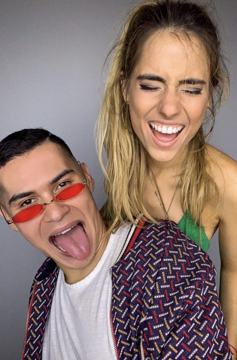Japiu - On Fire (feat. Paula Gusberti) [Vertical Video]