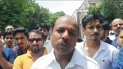 राजस्थान के इस शहर में इंदिरा गांधी स्मार्टफोन योजना का होने लगा विरोध