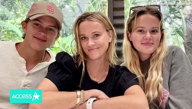 Reese Witherspoon ‘Soaking Up’ Last Days Of Summer w_ Sons Deacon & Tennessee