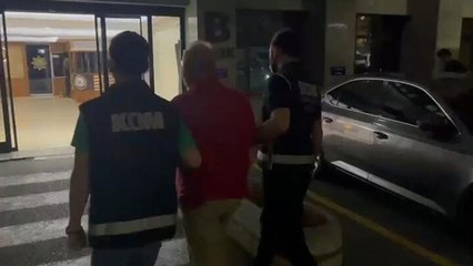 Hastalarından bıçak parası isteyen doktora gözaltı