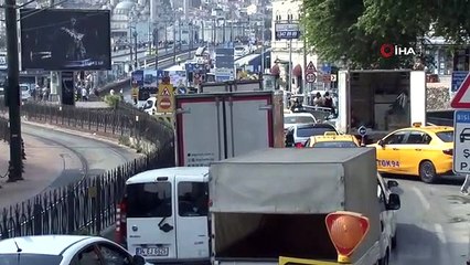Galata Köprüsü'ndeki Bakım Çalışmaları Nedeniyle Trafik Yoğunluğu Arttı