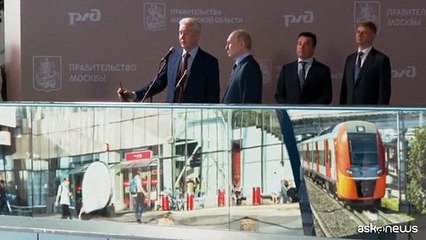Russia, Putin inaugura nuova linea metropolitana superficie a Mosca