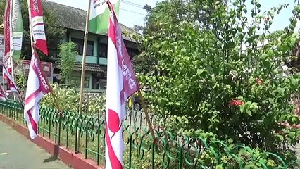 Baju Adat Semarangan Jadi Seragam Sekolah