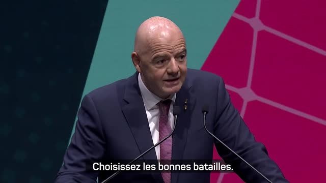 FIFA - Infantino aux femmes : Choisissez les bons combats