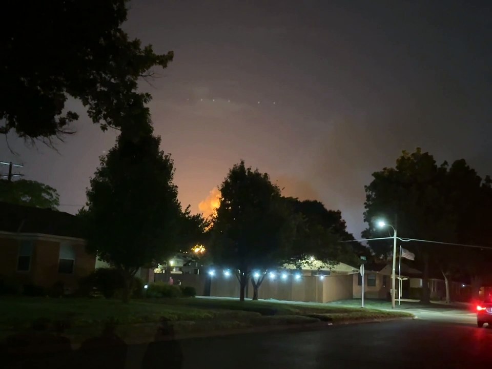 Paint Plant Explosion in Garland, Texas video Dailymotion