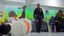 Jiu-jitsu salva vidas de jovens em favela do Rio de Janeiro