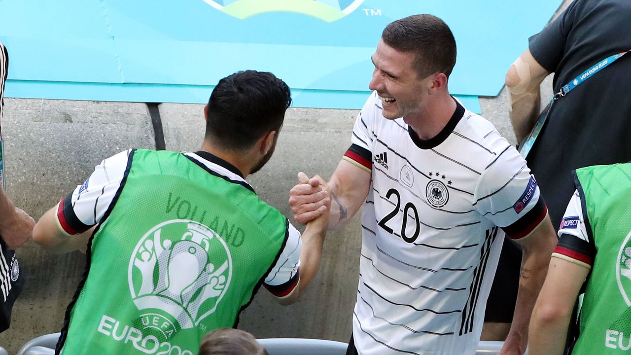 Fischer über Gosens und Volland: 'Mit Quatschen werden sie nicht zur EM kommen'