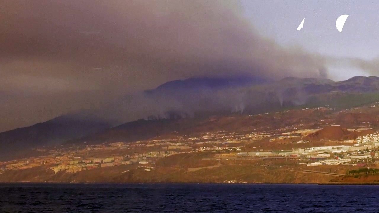 Weiter Kampf gegen die Flammen auf Teneriffa