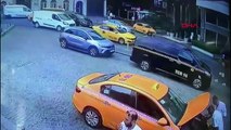 Beyoğlu'nda Fas uyruklu müşteriyi döverek öldüren taksici tutuklandı