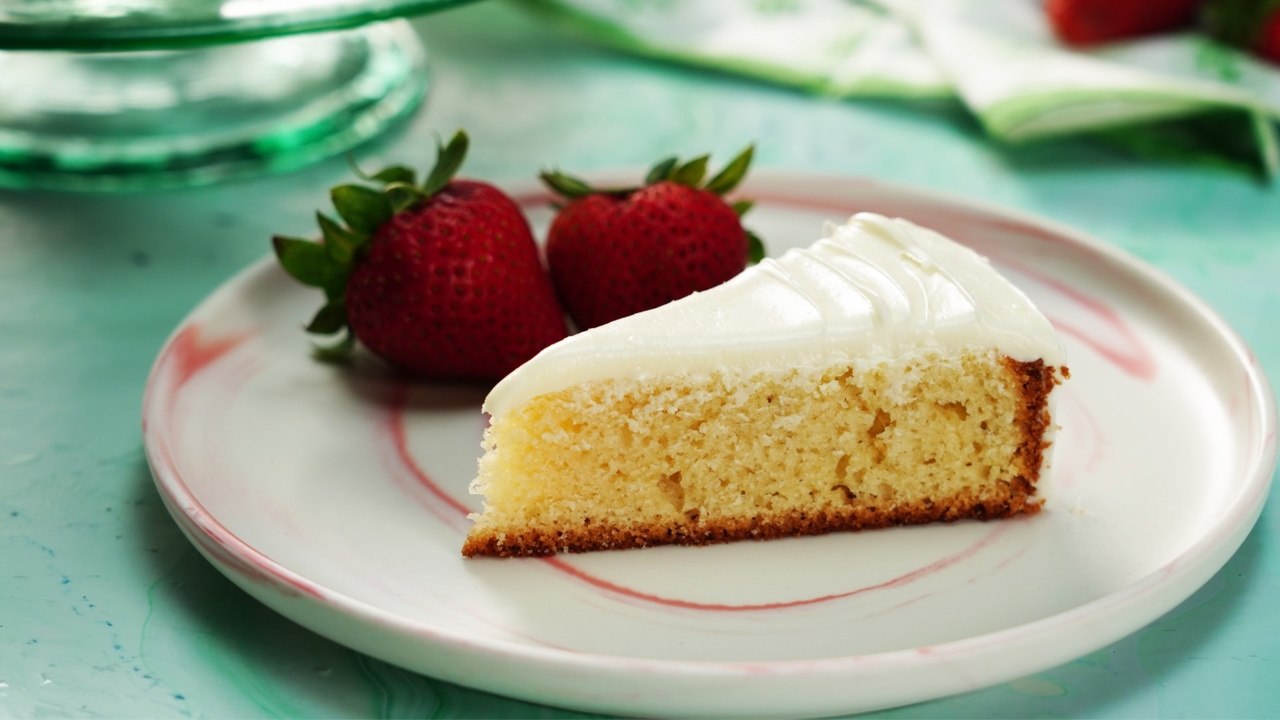 How to Make Easy Vanilla Cake