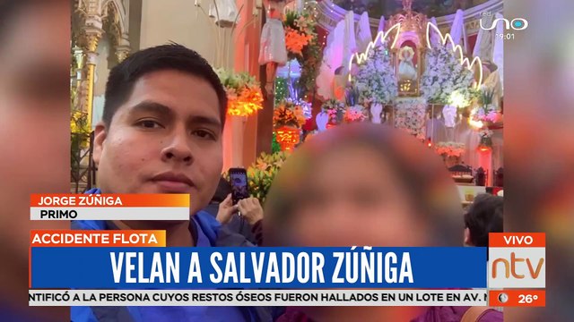 Familiares velan a Salvador Zúñiga, una de las víctimas del fatal accidente de tránsito en la carretera nueva Cochabamba - Santa Cruz.